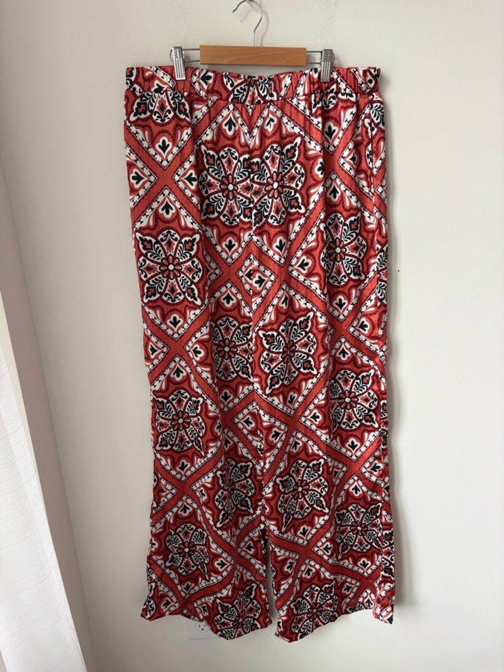 NWT LTS Long Tall Sally Medallion Print Wide Leg Pants Pull On Boho Resort Sz 14